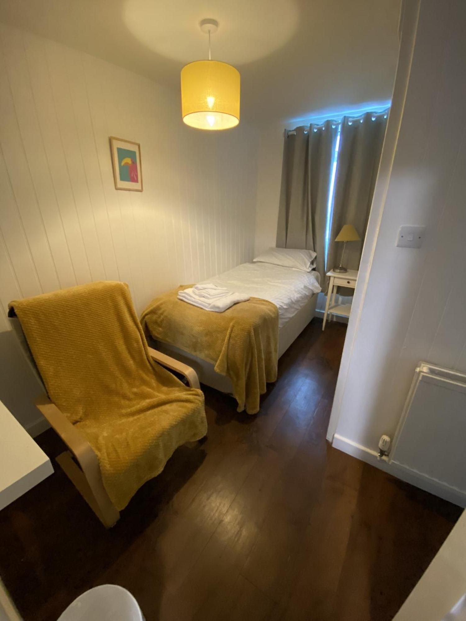 Wheatsheaf 4*