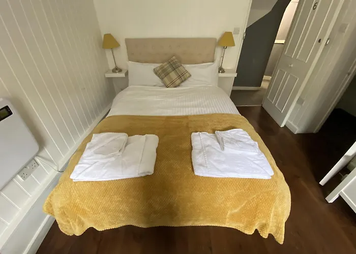 Wheatsheaf Hotel